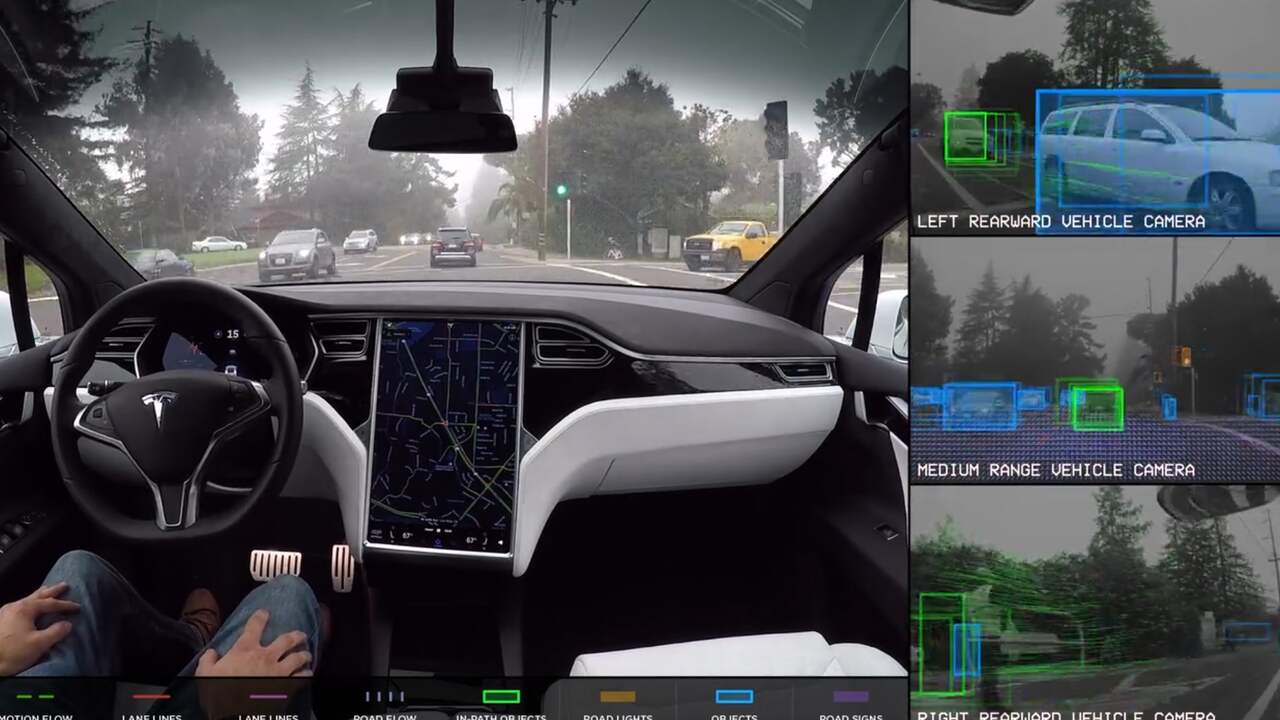 Tesla toont wat zelfrijdende auto ziet