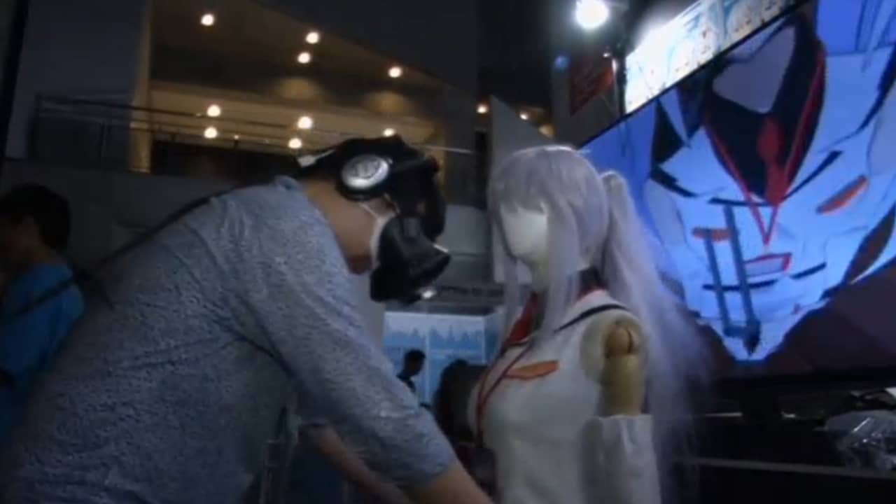 Japanners raken virtuele vriendin aan op gamebeurs in Tokio