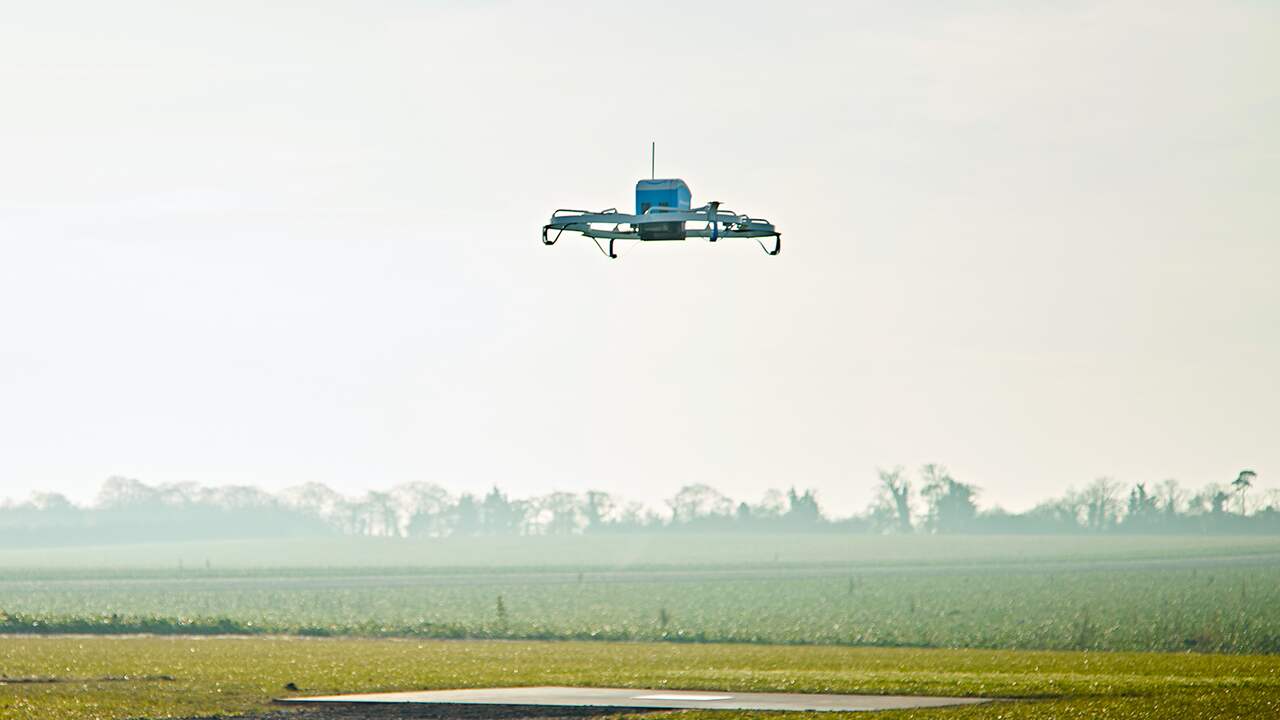Zo wil Amazon pakketjes bezorgen met drones