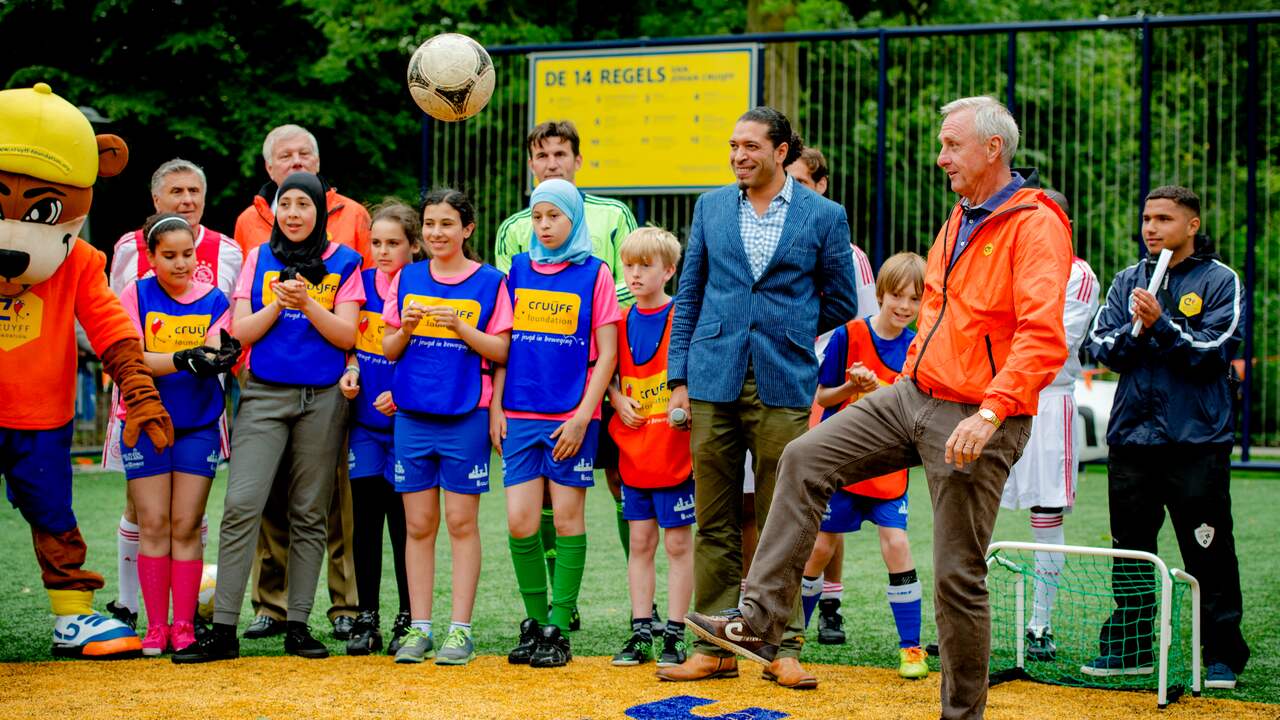 Cruyff Court NAC Breda aan de Hamdijk opgeknapt - NU.nl