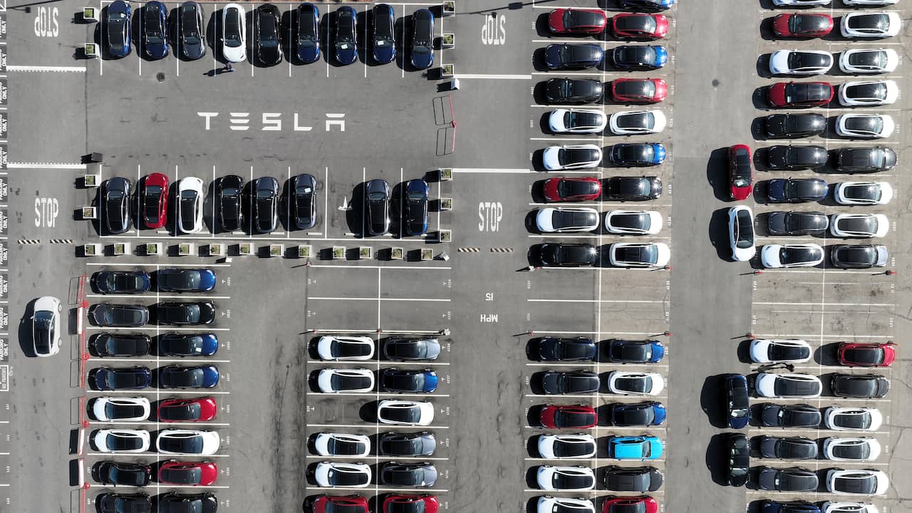 Tesla Verkoopt Recordaantal Auto S In Laatste Maanden Van