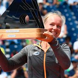 Emotionele Bertens pakt in Gstaad vierde WTA-titel in carrière