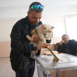 Turkse oppositie naar rechter om uitslag referendum