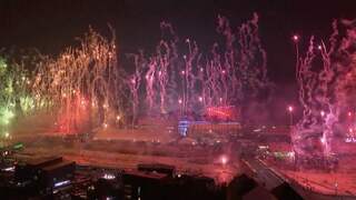 Spectaculaire vuurwerkshow bij opening Winterspelen