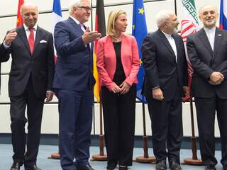 Mogherini en Zarif spreken van 'win-winsituatie'