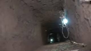 Door deze tunnel ontsnapten 75 gevangenen in Paraguay