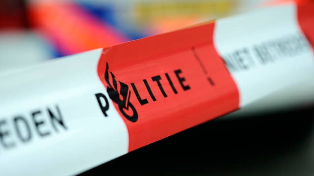 Politie doet onderzoek na beschieting woning Amsterdam-West