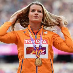 Fotoserie: Schippers krijgt WK-goud uitgereikt in Olympic Stadium