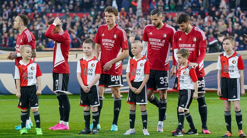 Feyenoord Speelt RKC Waalwijk Weg En Blijft In Zetel In Strijd Om