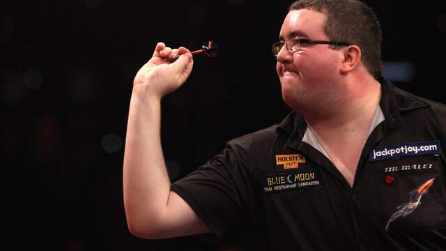 Apologise, Sexy pictures of fat dart players Share Sexy pictures of fat dart players