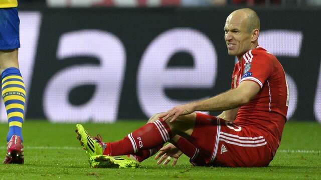 Wenger: 'Robben is een goede duiker'
