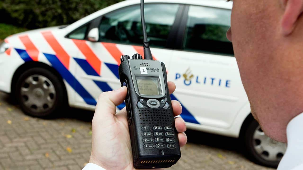 Auto Hoornsedijk in brand gestoken - NU.nl