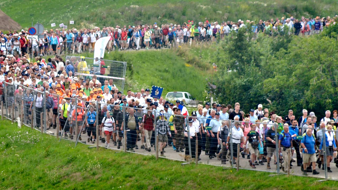 Route dag 2 van de Nijmeegse Vierdaagse 2015 NU Het laatste nieuws het eerst op NU.nl Route dag 2 van de Nijmeegse Vierdaagse 2015 NU Het laatste nieuws het eerst op NU.nl