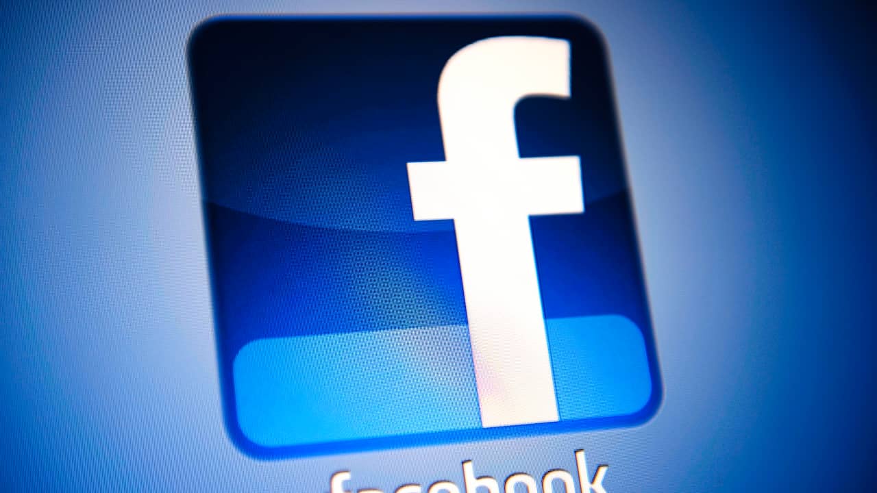 Vrouw plaatst foto's van zelfmoord op Facebook | NU - Het laatste