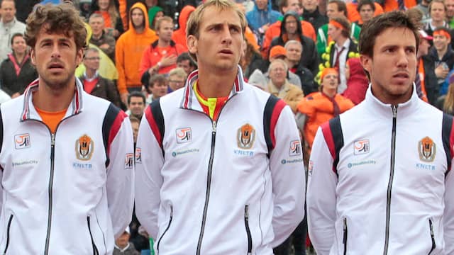 Tennissers bespreken plannen commercieel team