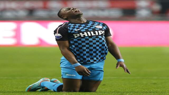PSV evenaart bij nederlaag zwakke serie uit 2008