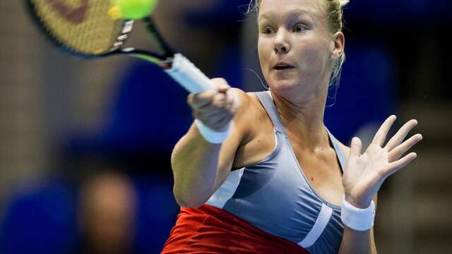 Bertens loopt treffen met Radwanska mis