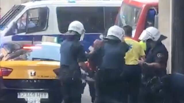 Politie pakt een van de verdachten op van aanslag Barcelona