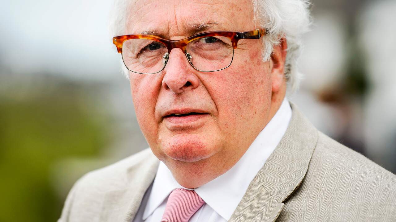 mart-smeets-zal-hilversumse-cultuur-van-roddel-niet-missen.jpg