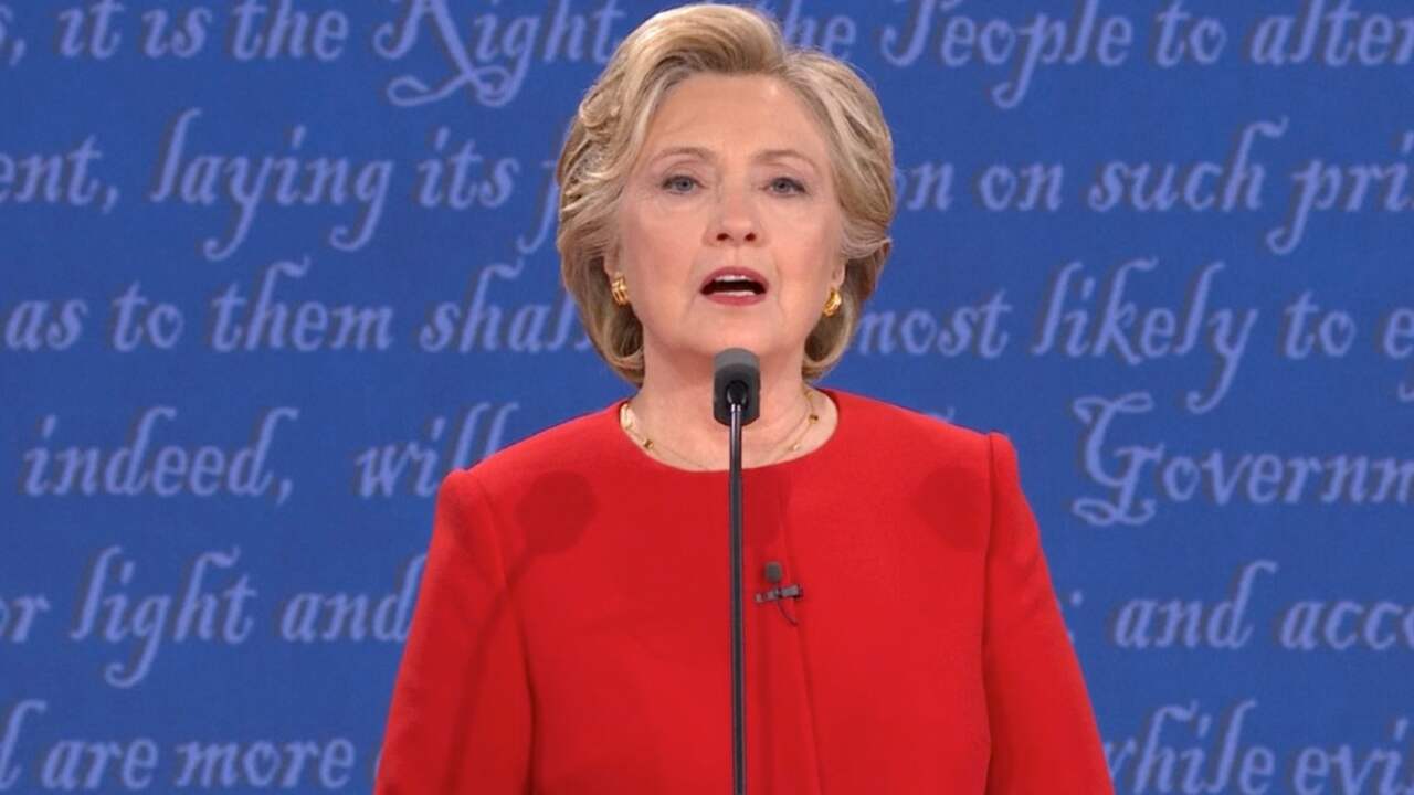 Trump en Clinton over belastingbeleid en de kredietcrisis