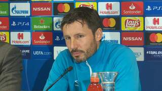 Van Bommel: 'De competitie is niet makkelijk'
