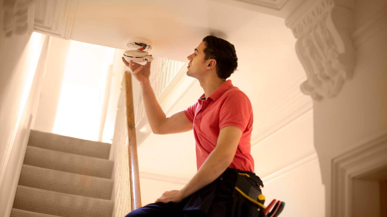 Wat zegt de wet over rookmelders in uw woning? Wat zegt de wet over rookmelders in uw woning?
