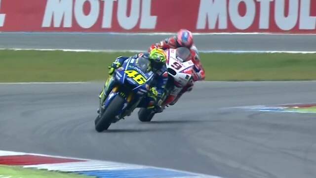 Rossi over overwinning TT Assen: 'Dit is altijd een speciale race'