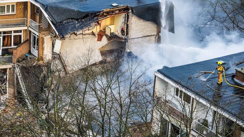 Ravage Na Krachtige Explosie In Haagse Portiekflat Binnenland NU Nl