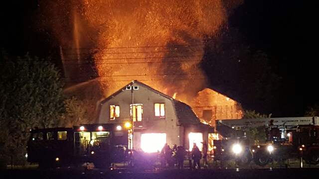 vuurwerk-komt-ontploffing-in-brandend-huis-wezep.jpg