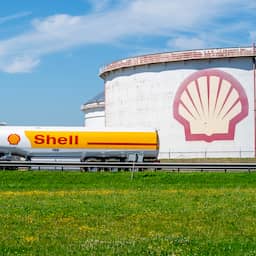 Shell boekt recordwinst van bijna 40 miljard dollar door hoge olie- en gasprijzen