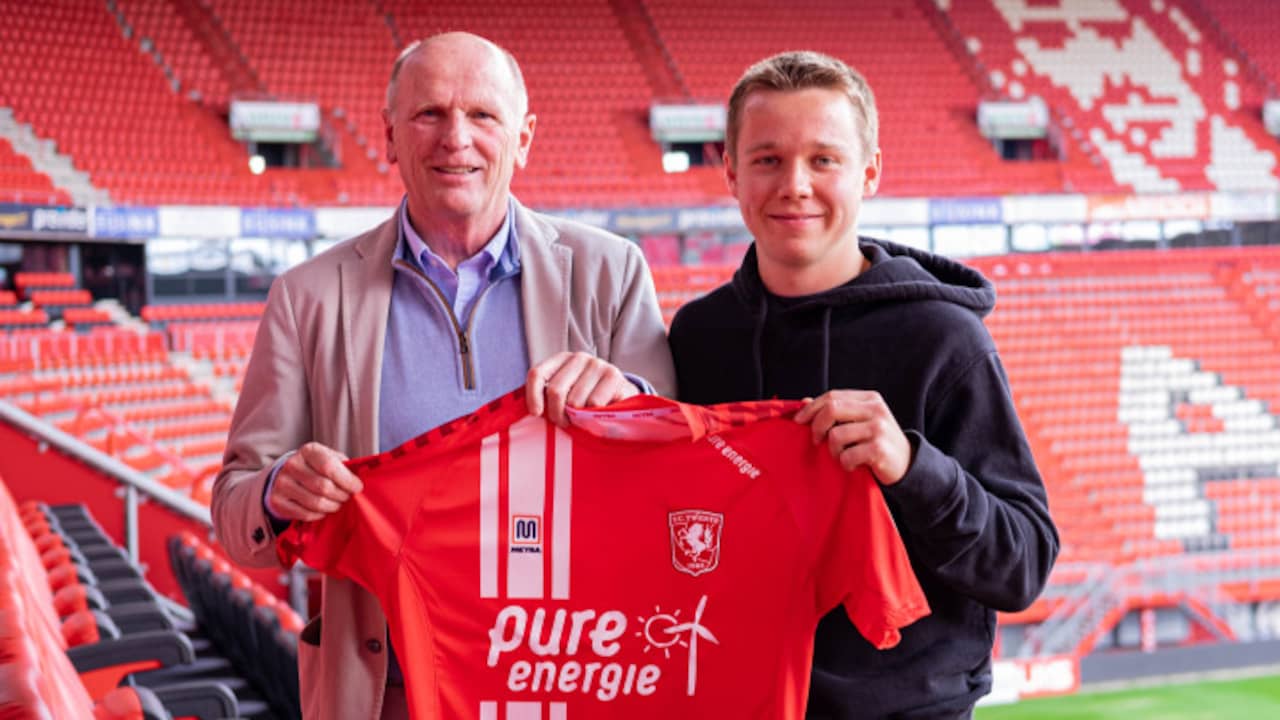 FC Twente tar over den unge norske midtbanespilleren Kjølø fra PSV |  NÅ