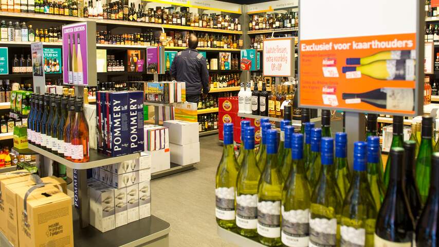 'Matige alcoholconsumptie lijkt niet schadelijk voor vrouwelijke vruchtbaarheid'