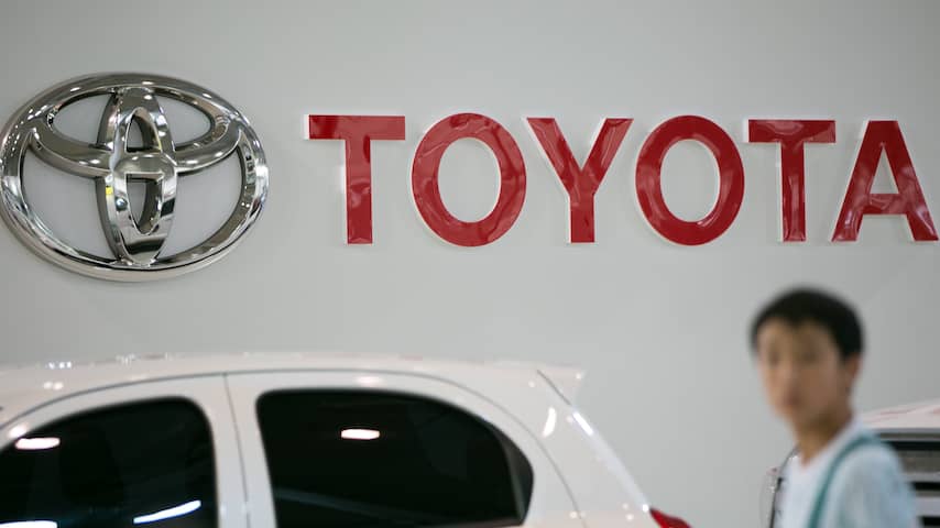 Autofabrikant Toyota blijft investeren in hybride auto's