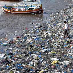 NU+ | Meer recycling of minder plastic? Felle onderhandelingen over VN-verdrag