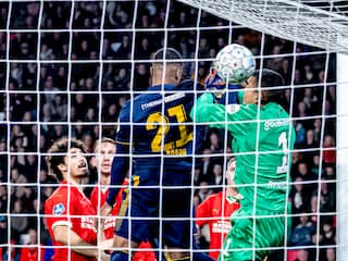 Boosheid bij Twente om afgekeurde goal tegen PSV: 'Kooij beïnvloedt het duel'