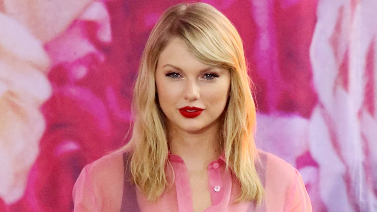 Review Overview Taylor Swift Is A Gifted Songwriter On
