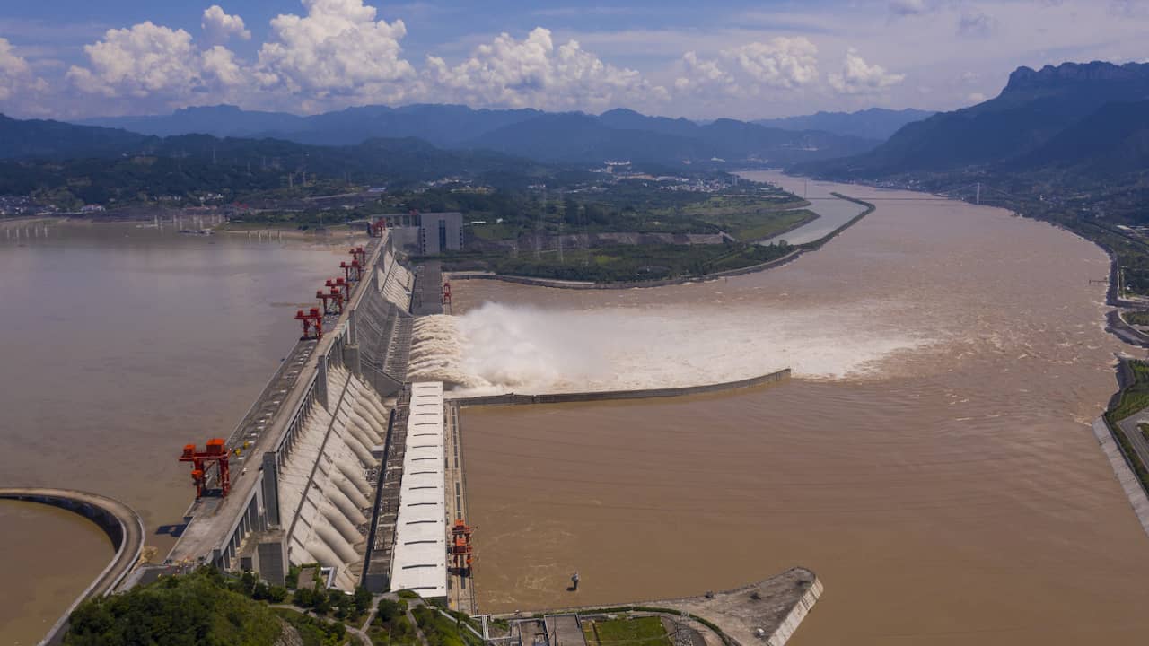 Three Gorges Dam Is Under Pressure From Heavy Rainfall In China ...