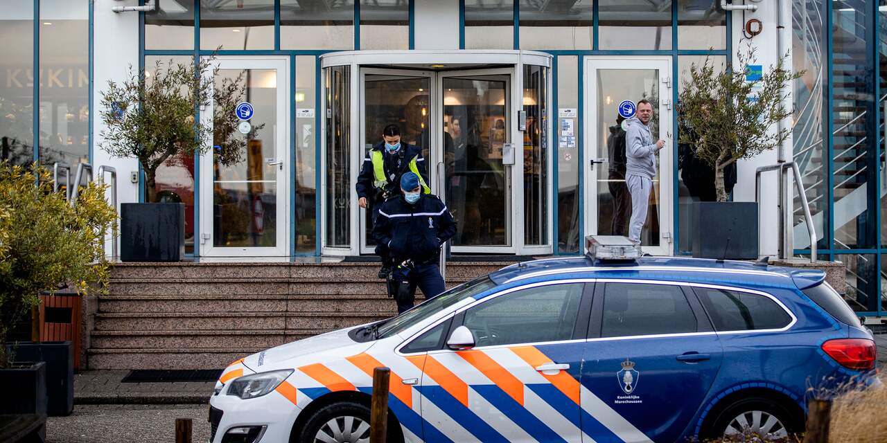 Iedereen met negatieve test mag donderdag quarantainehotel Schiphol verlaten