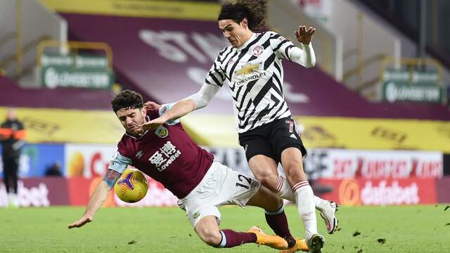 Edinson Cavani stond na zijn schorsing weer in de basis bij United.