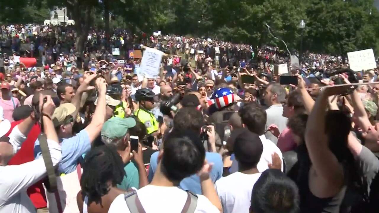 Beeld uit video: Grote manifestatie Boston tegen haat en onverdraagzaamheid