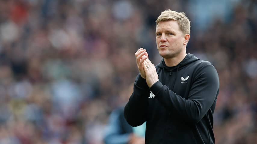 Newcastle-coach rustig na duw van veldbestormer: 'Had geen tijd om bang te zijn'
