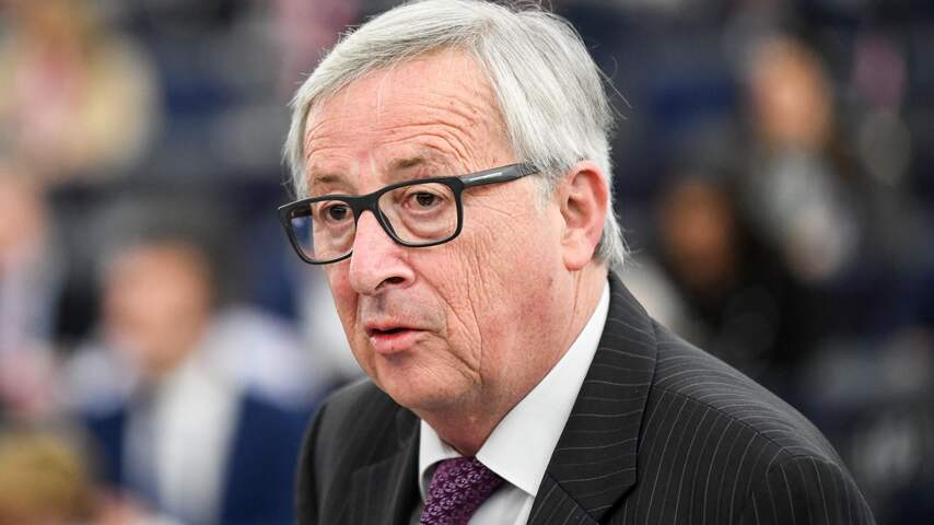 Juncker: 'Trump heeft beloofd geen importtarieven op auto's in te voeren'