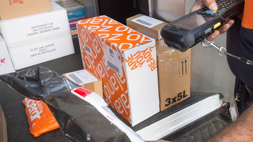 PostNL ontkent misbruik van pakketbezorgers voor criminele activiteiten
