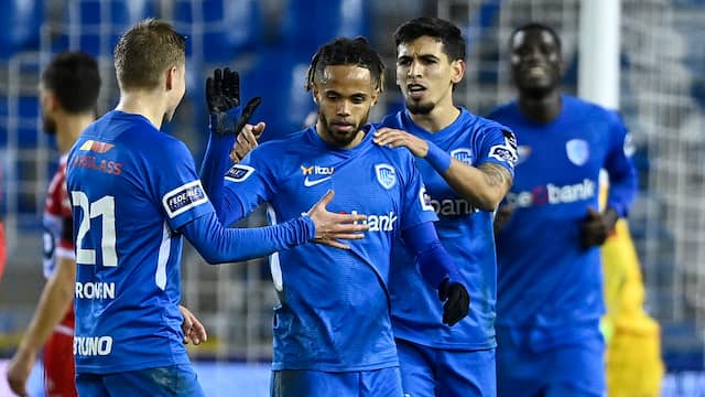 Genk viert de treffer van Théo Bongonda.