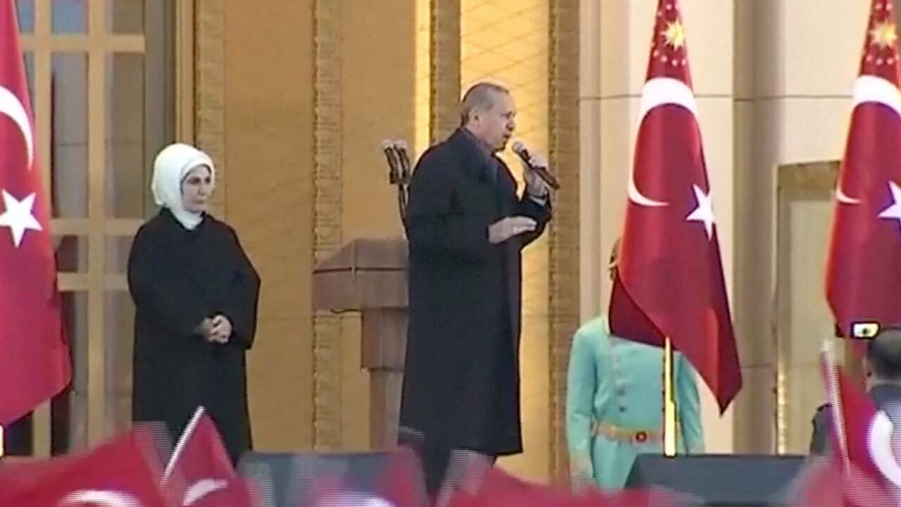 Beeld uit video: Erdogan erkent rapporten OVSE over Turks referendum niet