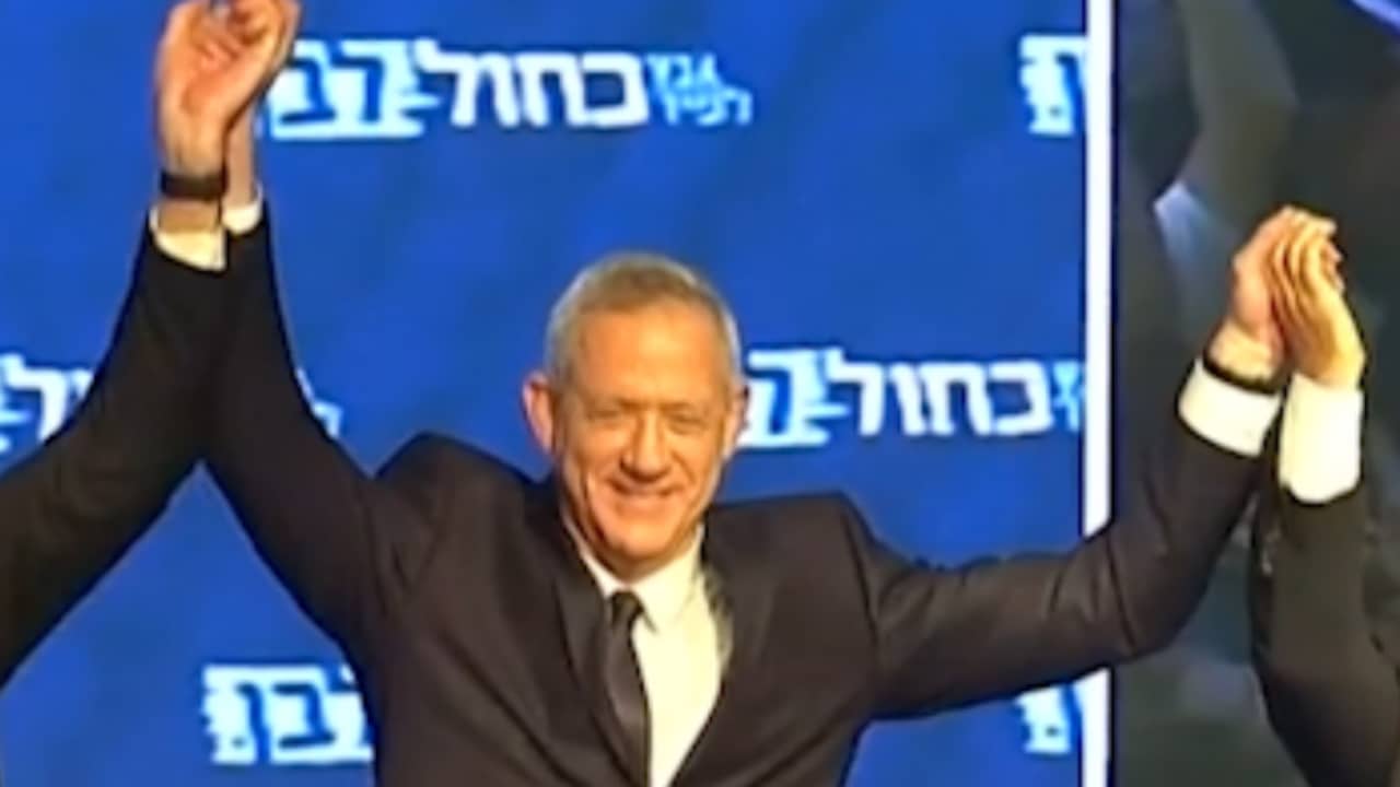 Beeld uit video: Netanyahu claimt overwinning en viert feest na verkiezingen Israël