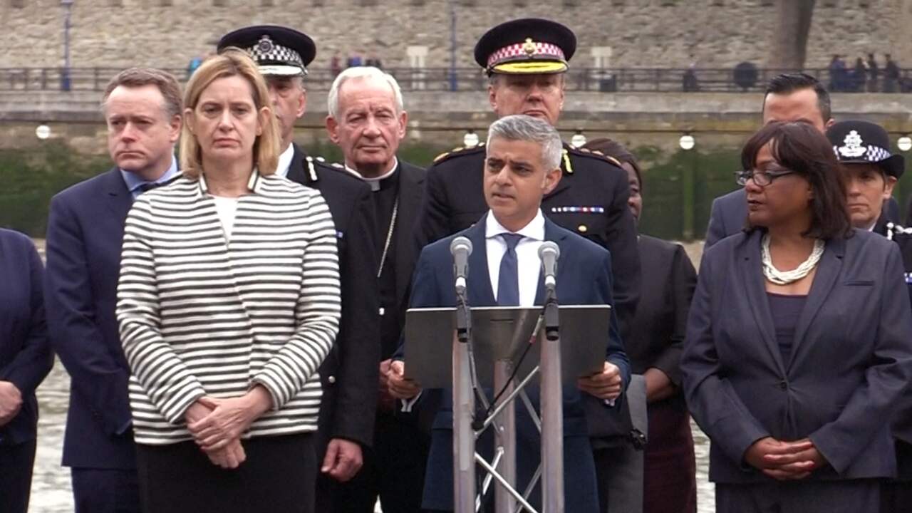 Beeld uit video: Londen herdenkt slachtoffers aanslag Londen Bridge
