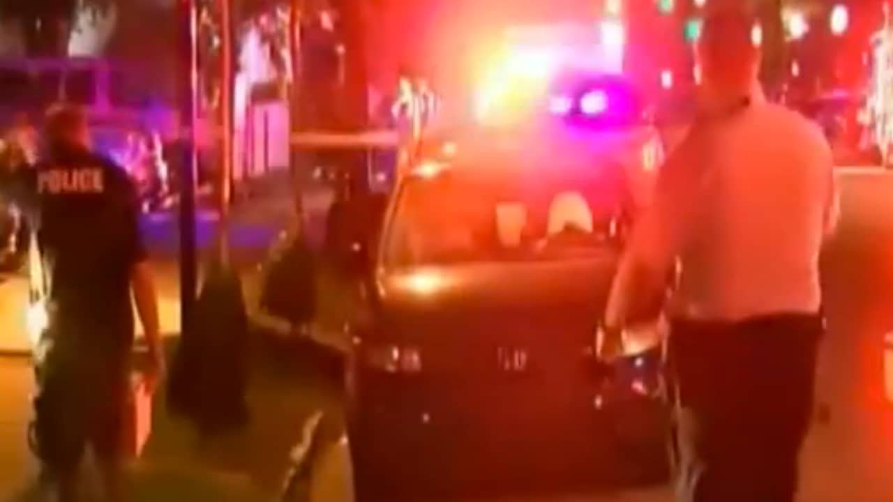 Beeld uit video: Negen mensen komen om bij schietpartij in Charleston