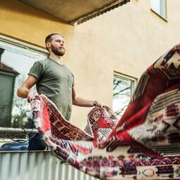 NU+ | Zo pak je de lenteschoonmaak aan: 'Soda, zeep, azijn en een muziekje'