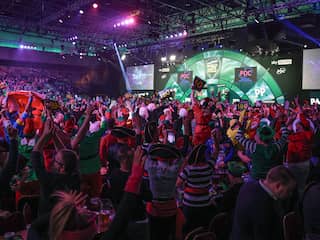 WK darts nadert ontknoping: bekijk het finaleschema zonder Van Gerwen